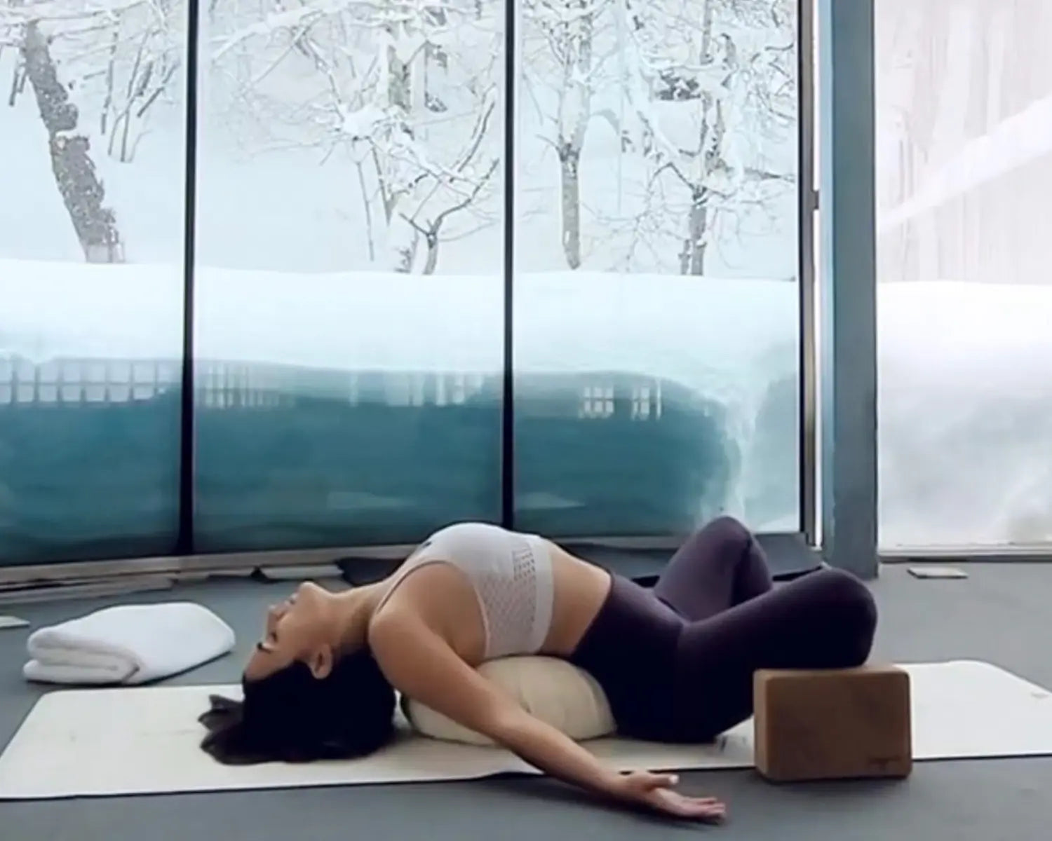 posturas ying yoga