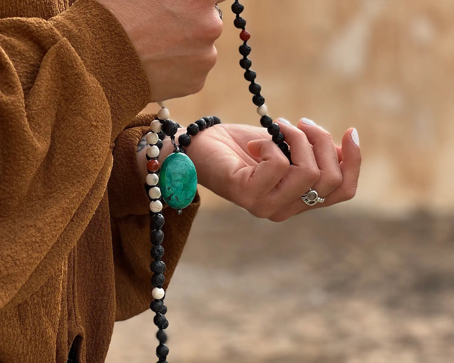 Japa Malas: Tipos de Malas, Materiales y Propósitos