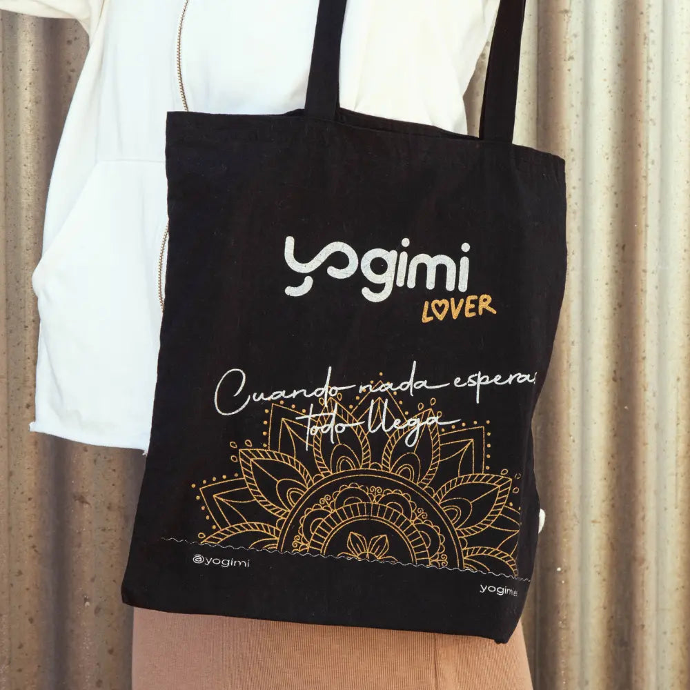 Bolsa en color negro