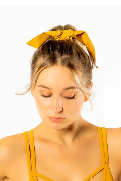 STHIRA Inca Gold hair scrunchie