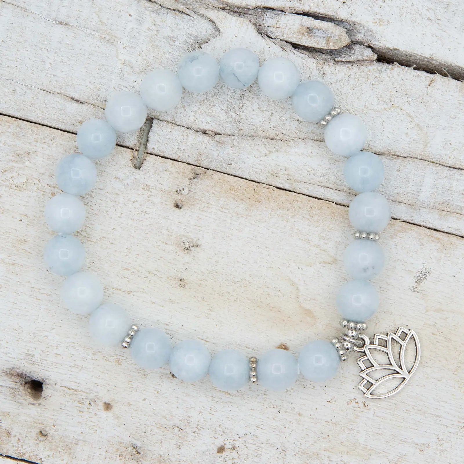 Pulsera de aguamarina, simboliza felicidad y esperanza de Yogimi
