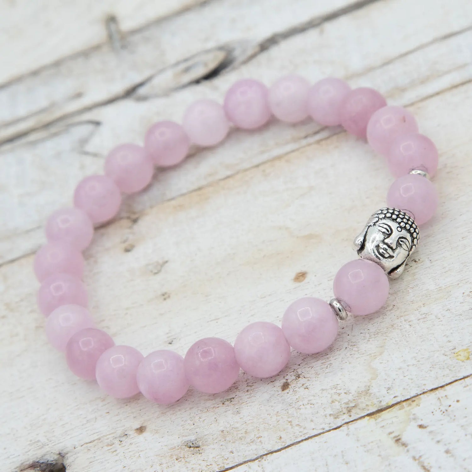 Pulsera de kunzita, otorga bondad, gentileza y autoestima de Yogimi