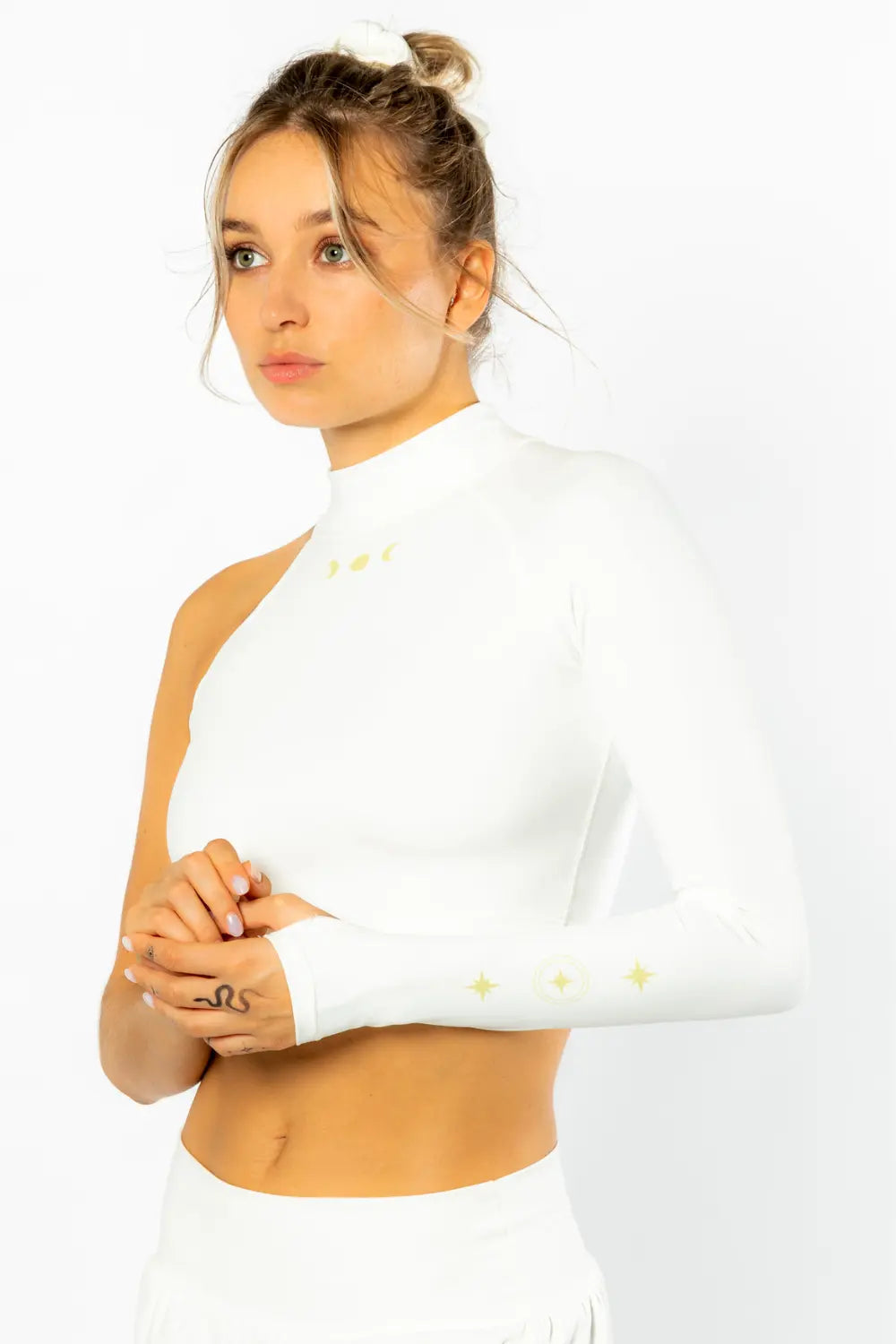 Asymmetrical Crop Top MUKTI Star White