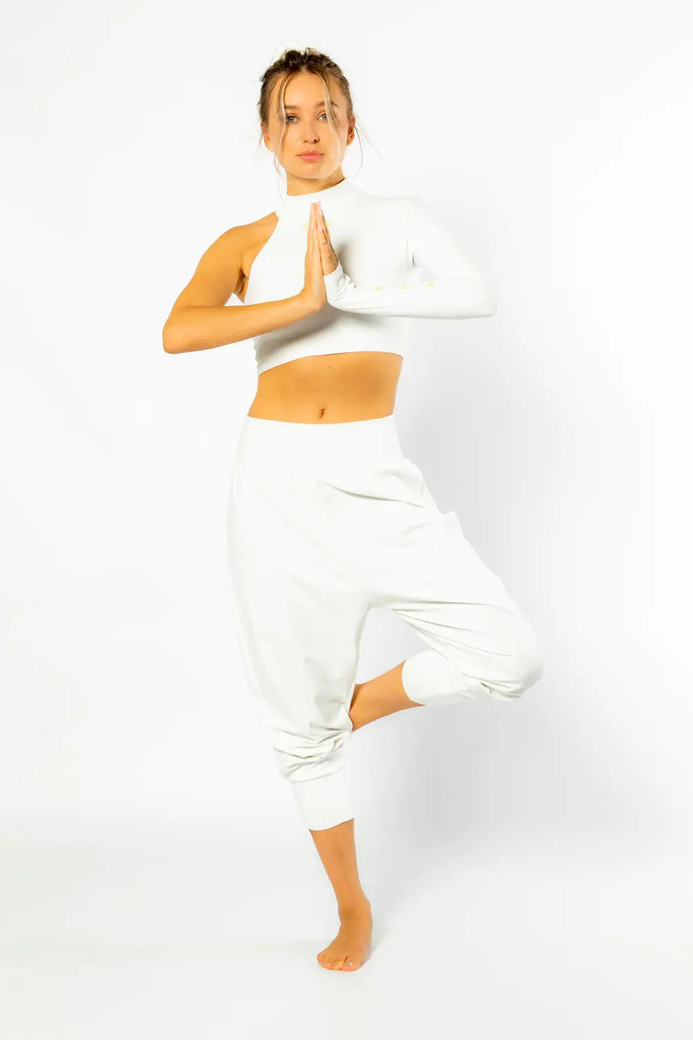 Asymmetrical Crop Top MUKTI Star White