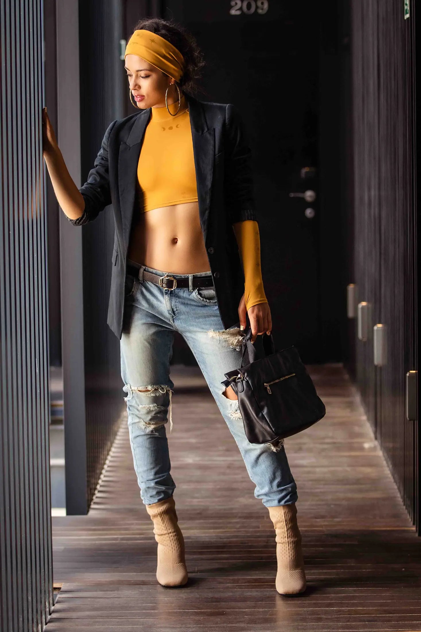 Asymmetrical Crop Top MUKTI Inca Gold