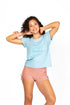 Camiseta Tshirt Yoga Changed, modelo básico en color celeste Ice Water de Yogimi. Camiseta manga corta homenaje a amantes del yoga. Bordada con la frase "Yoga Changed My Life".