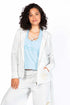 Sudadera Yo Soy de Yogimi. Sudadera con cremallera, bolsillos y gorro en color blanco con bordado "Yo Soy Prioridad".